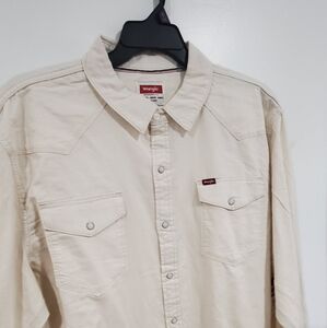 Wrangler Men's Casual Cream Button Down Shirt